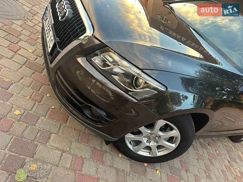 Позашляховик / Кросовер Audi Q5 2011 в Рівному