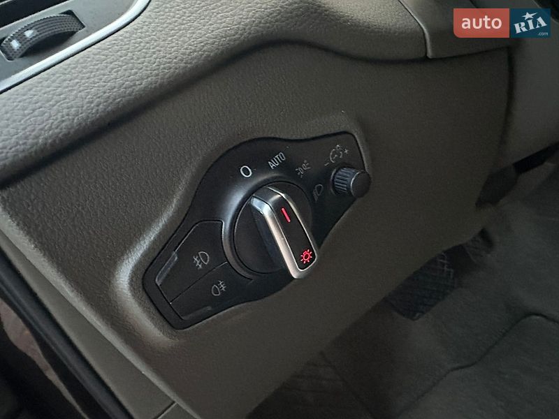 Позашляховик / Кросовер Audi Q5 2011 в Рівному