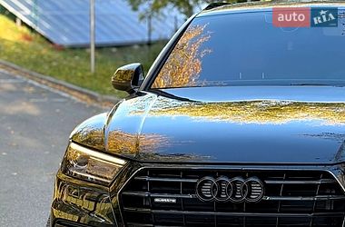 Позашляховик / Кросовер Audi Q5 2020 в Чернігові