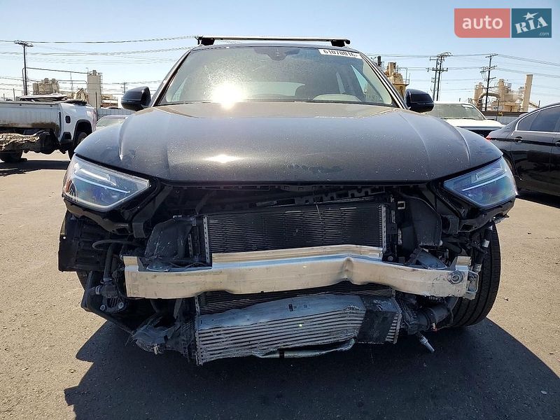 Внедорожник / Кроссовер Audi Q5 2024 в Коростене