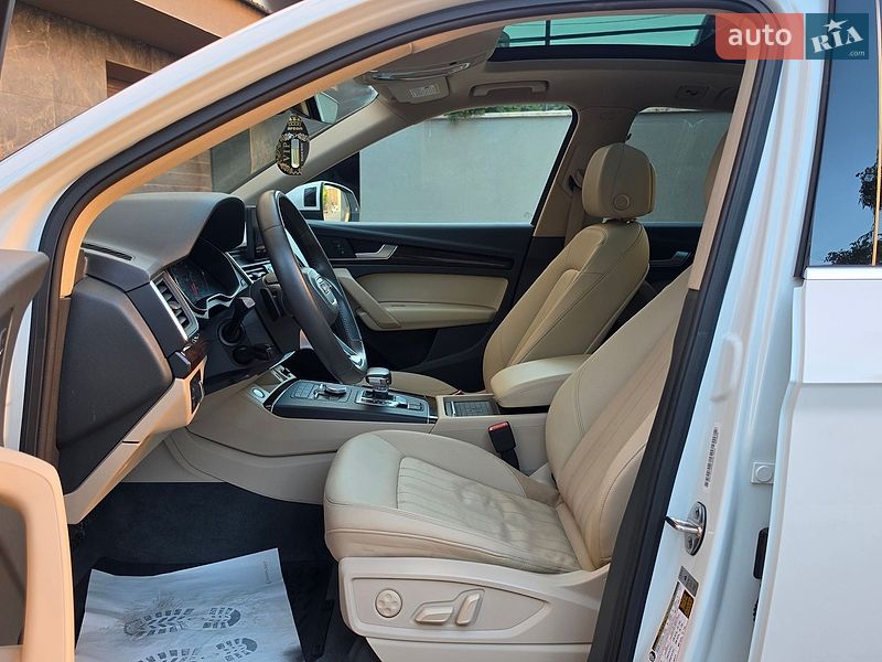 Внедорожник / Кроссовер Audi Q5 2020 в Тернополе фото 24 Внедорожник / Кроссовер Audi Q5 2020 в Тернополе