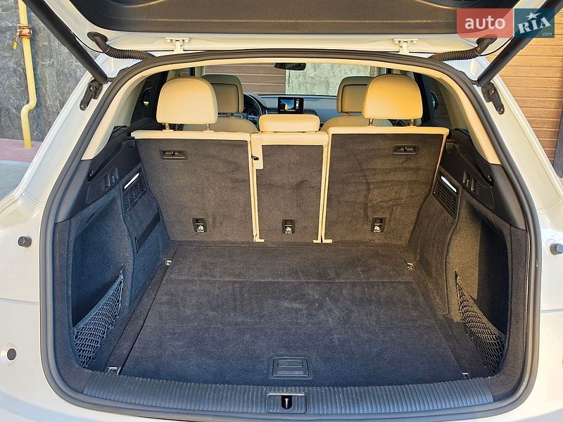 Внедорожник / Кроссовер Audi Q5 2020 в Тернополе фото 37 Внедорожник / Кроссовер Audi Q5 2020 в Тернополе