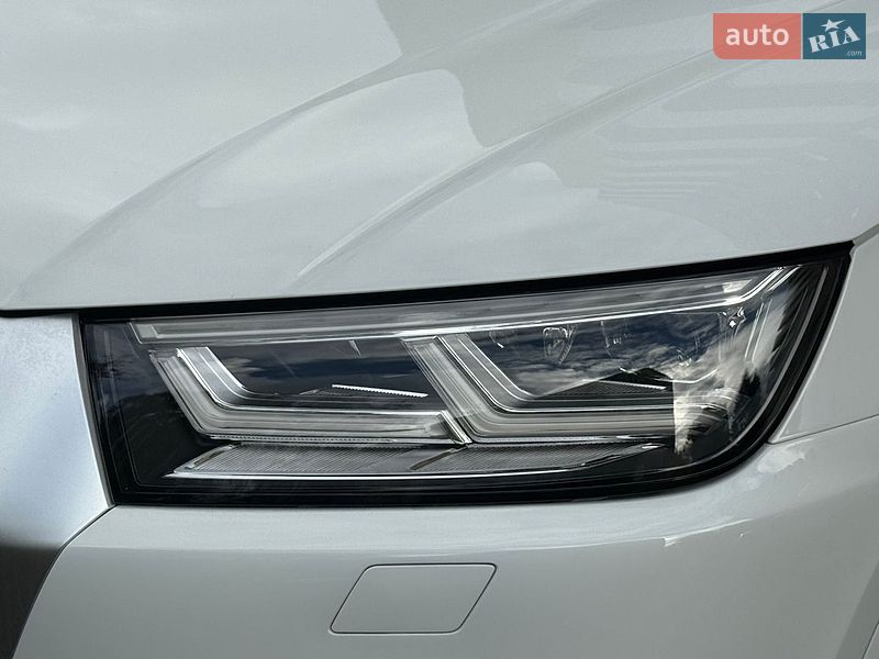 Внедорожник / Кроссовер Audi Q5 2018 в Ровно фото 15 Внедорожник / Кроссовер Audi Q5 2018 в Ровно