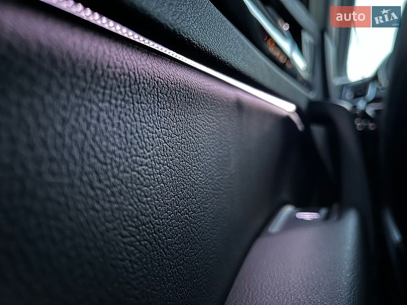 Позашляховик / Кросовер Audi Q5 2018 в Львові