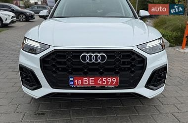 Позашляховик / Кросовер Audi Q5 2024 в Рівному