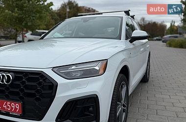Позашляховик / Кросовер Audi Q5 2024 в Рівному