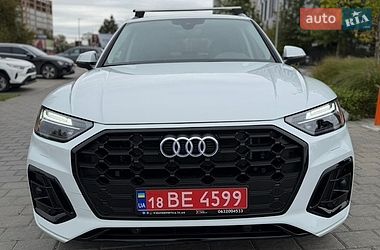 Позашляховик / Кросовер Audi Q5 2024 в Рівному