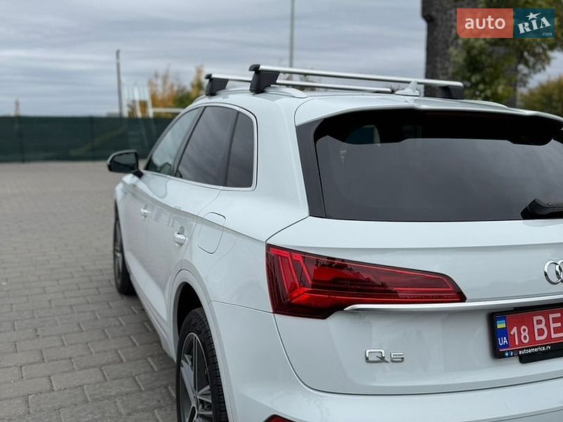 Позашляховик / Кросовер Audi Q5 2024 в Рівному
