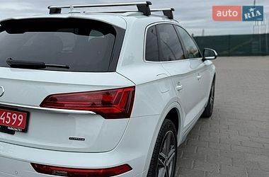 Позашляховик / Кросовер Audi Q5 2024 в Рівному