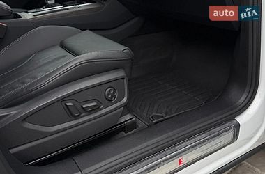 Позашляховик / Кросовер Audi Q5 2024 в Рівному