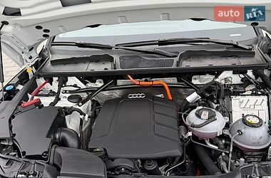 Позашляховик / Кросовер Audi Q5 2024 в Рівному