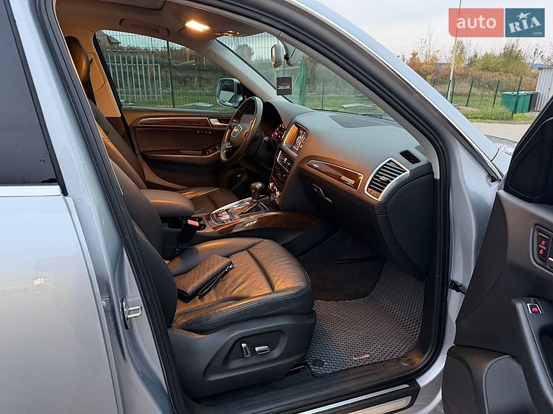 Внедорожник / Кроссовер Audi Q5 2015 в Луцке