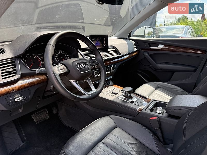 Внедорожник / Кроссовер Audi Q5 2018 в Львове