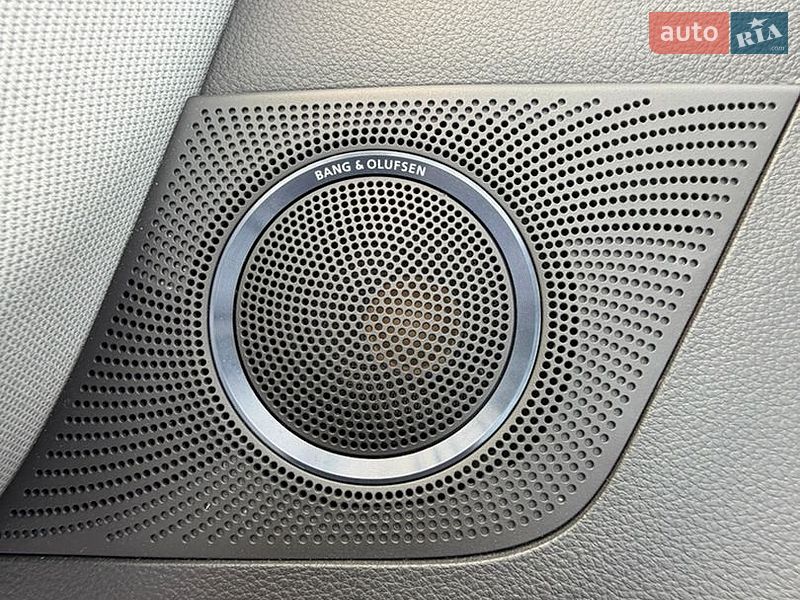 Позашляховик / Кросовер Audi Q5 2015 в Бучі