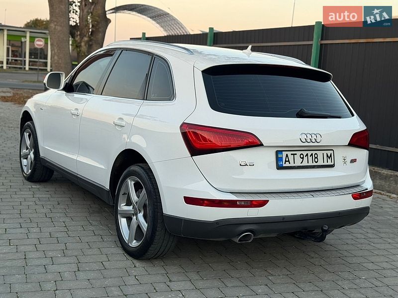 Внедорожник / Кроссовер Audi Q5 2012 в Коломые