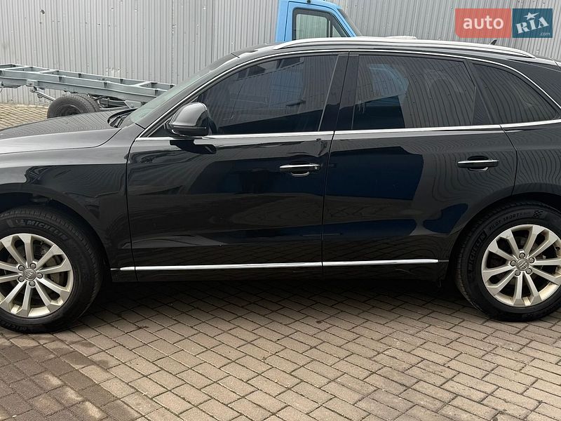 Внедорожник / Кроссовер Audi Q5 2015 в Ровно