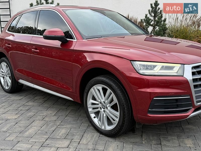 Внедорожник / Кроссовер Audi Q5 2018 в Луцке
