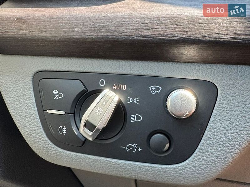 Внедорожник / Кроссовер Audi Q5 2020 в Львове