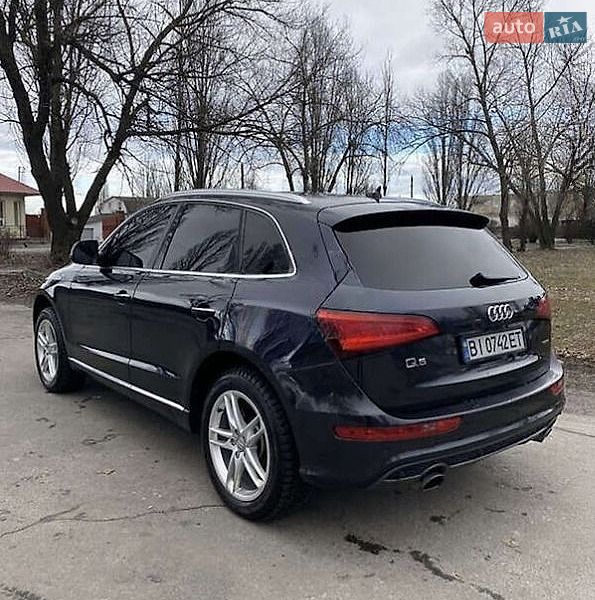 Позашляховик / Кросовер Audi Q5 2015 в Луцьку