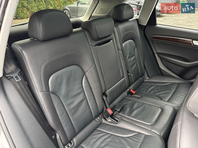 Внедорожник / Кроссовер Audi Q5 2016 в Луцке