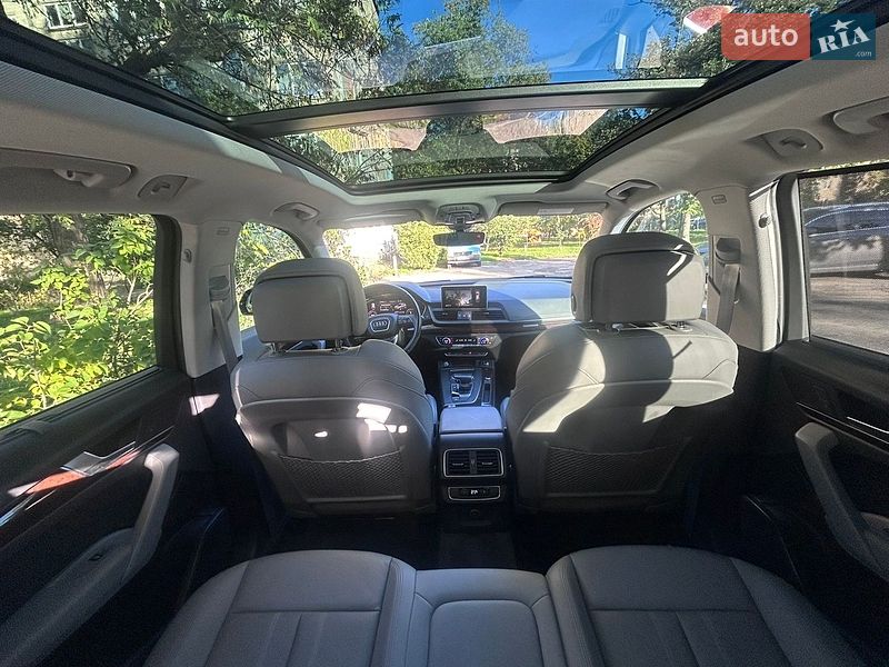Позашляховик / Кросовер Audi Q5 2018 в Києві фото 18 Позашляховик / Кросовер Audi Q5 2018 в Києві