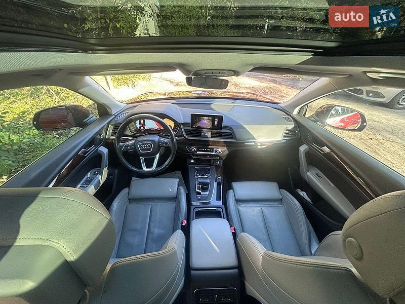 Позашляховик / Кросовер Audi Q5 2018 в Києві фото 19 Позашляховик / Кросовер Audi Q5 2018 в Києві