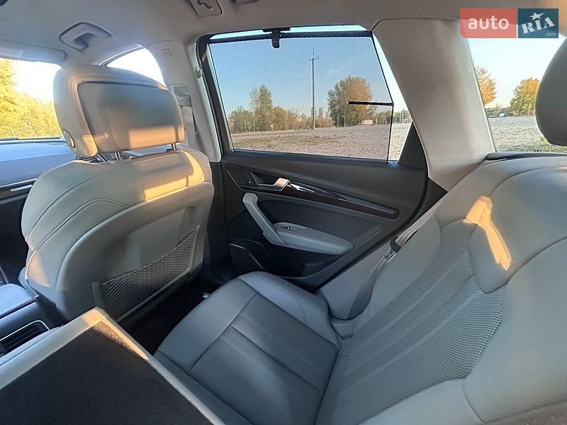 Позашляховик / Кросовер Audi Q5 2018 в Києві фото 20 Позашляховик / Кросовер Audi Q5 2018 в Києві