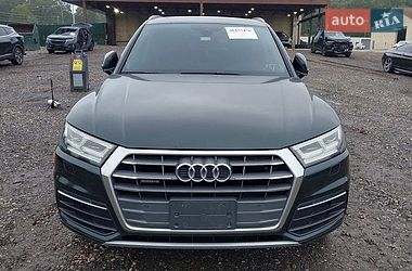 Позашляховик / Кросовер Audi Q5 2018 в Тернополі