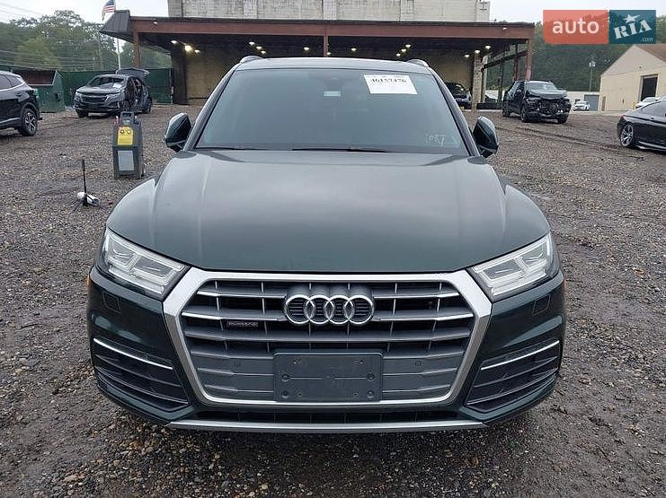 Позашляховик / Кросовер Audi Q5 2018 в Тернополі