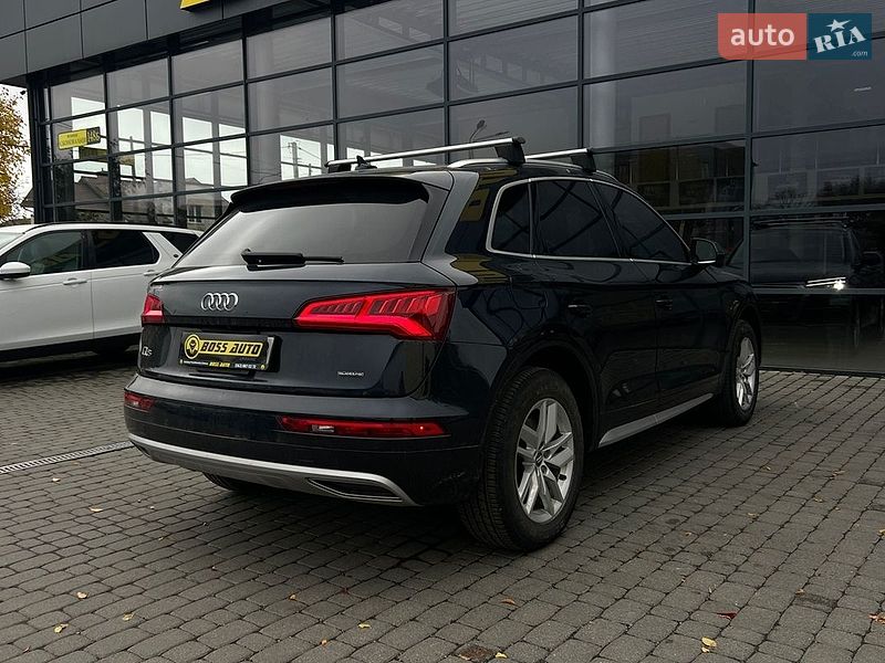 Внедорожник / Кроссовер Audi Q5 2020 в Ивано-Франковске