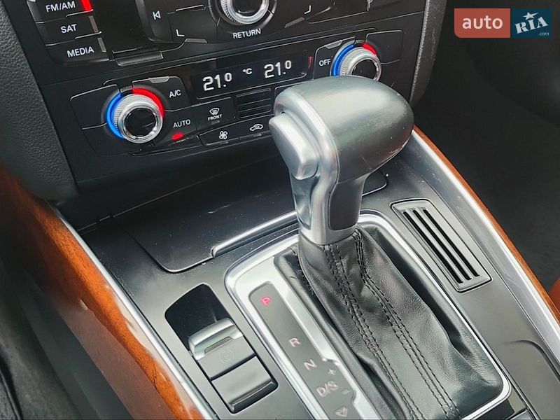 Внедорожник / Кроссовер Audi Q5 2015 в Дубно