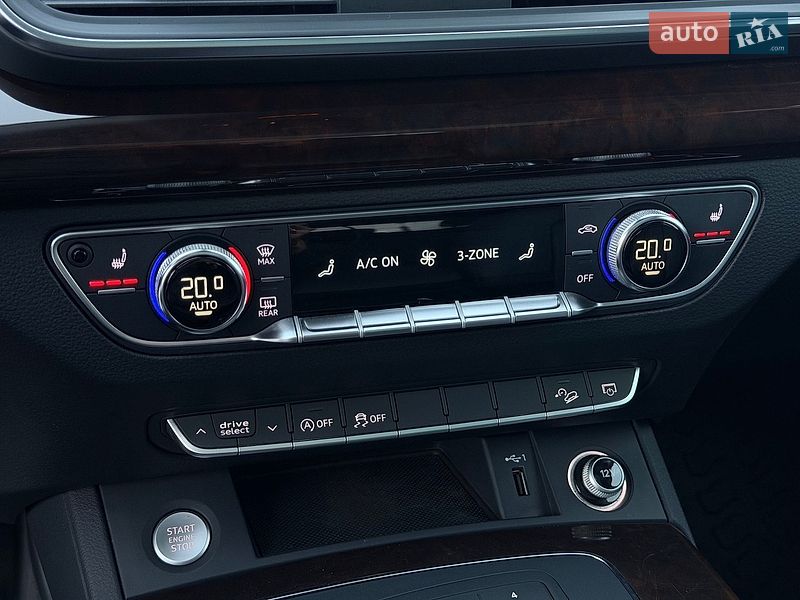 Внедорожник / Кроссовер Audi Q5 2019 в Тернополе