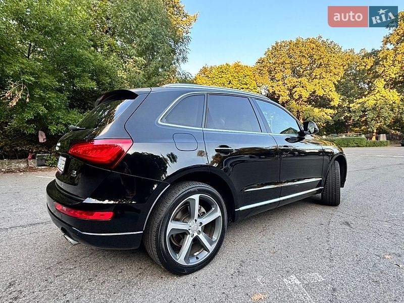 Позашляховик / Кросовер Audi Q5 2015 в Полтаві