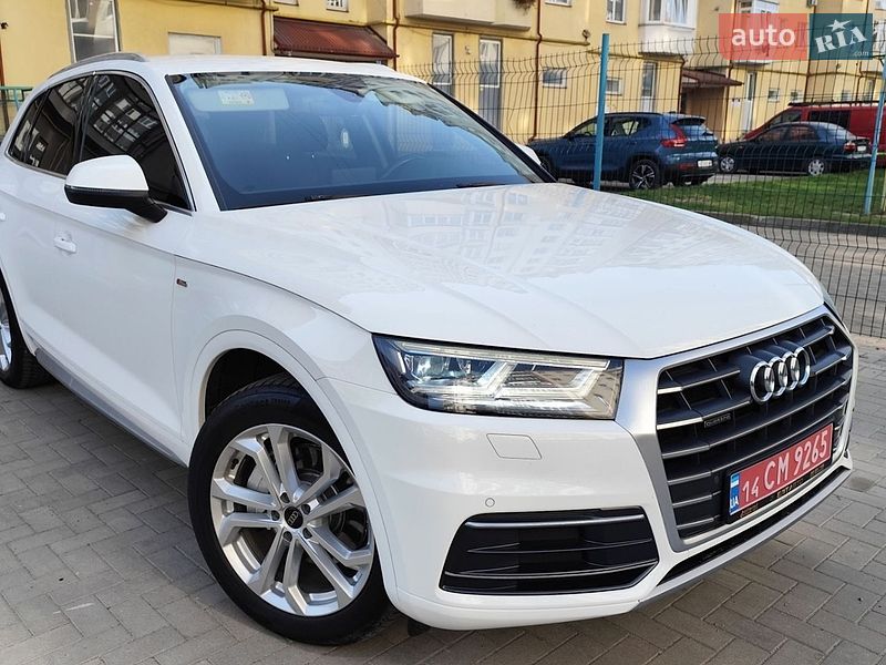 Позашляховик / Кросовер Audi Q5 2017 в Калуші