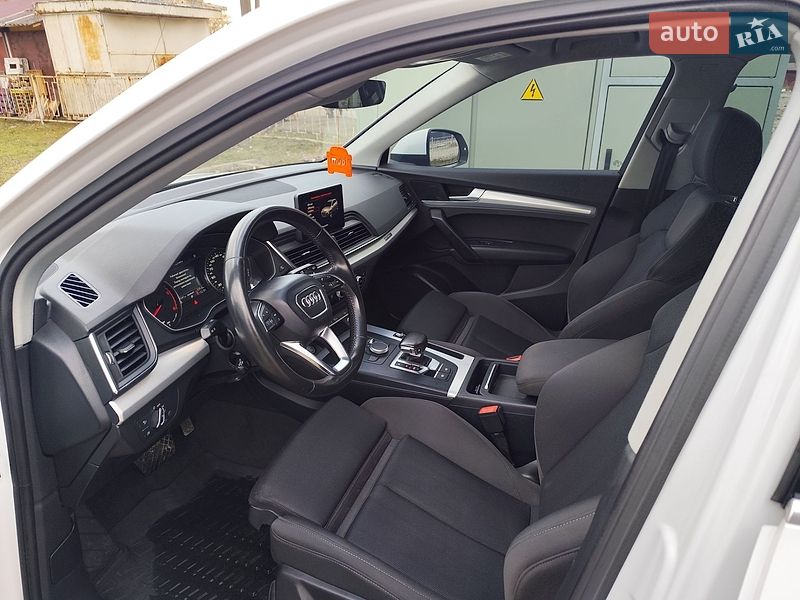 Позашляховик / Кросовер Audi Q5 2017 в Калуші