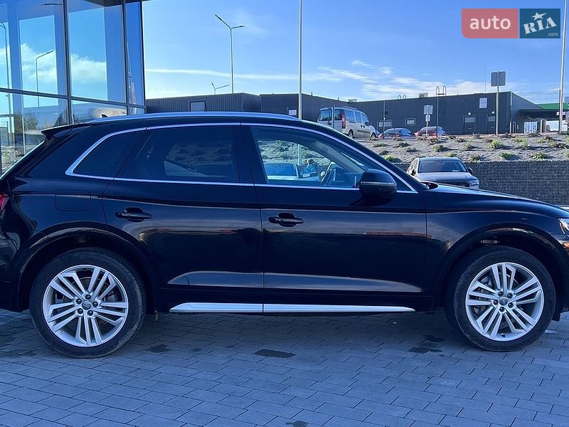 Внедорожник / Кроссовер Audi Q5 2019 в Львове
