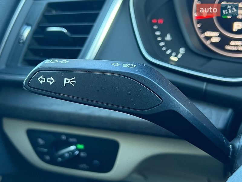 Внедорожник / Кроссовер Audi Q5 2019 в Львове