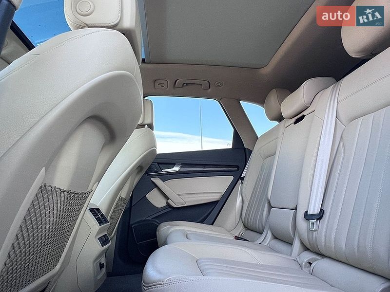 Внедорожник / Кроссовер Audi Q5 2019 в Львове