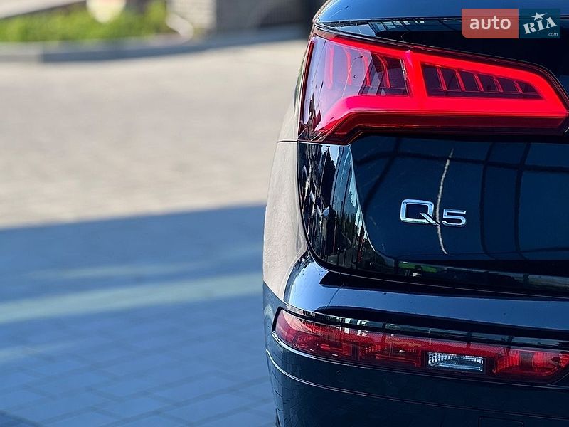 Внедорожник / Кроссовер Audi Q5 2019 в Львове