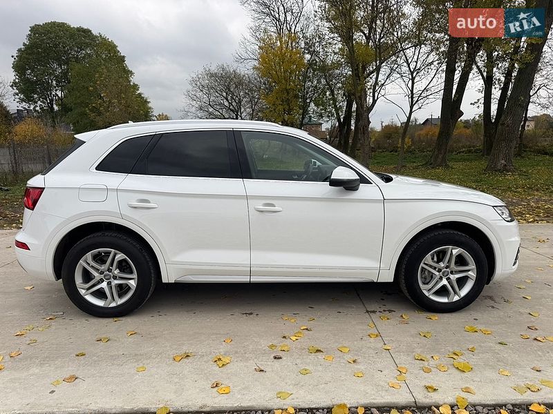 Позашляховик / Кросовер Audi Q5 2019 в Львові фото 7 Позашляховик / Кросовер Audi Q5 2019 в Львові