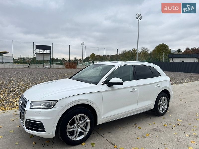 Внедорожник / Кроссовер Audi Q5 2019 в Львове