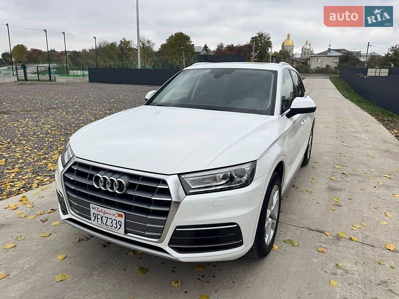 Внедорожник / Кроссовер Audi Q5 2019 в Львове