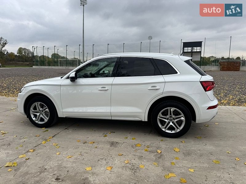 Внедорожник / Кроссовер Audi Q5 2019 в Львове