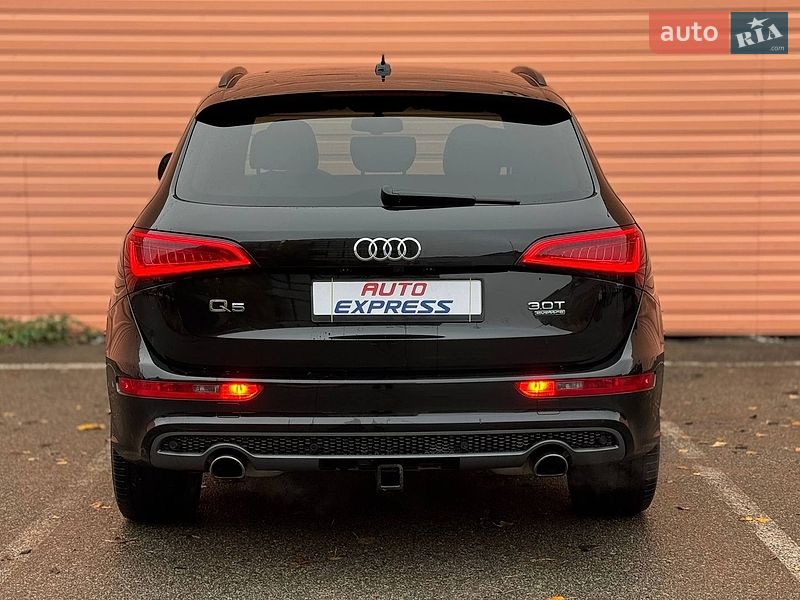 Позашляховик / Кросовер Audi Q5 2015 в Києві