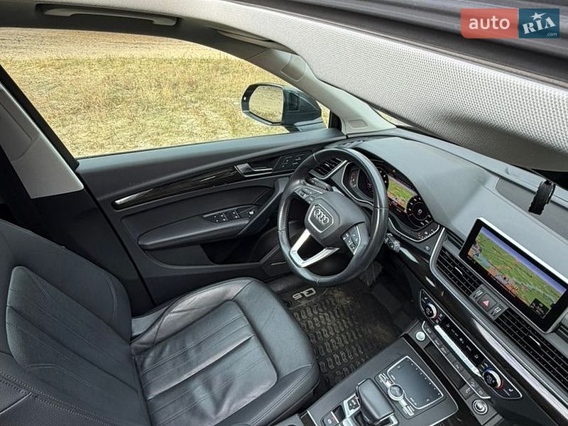 Внедорожник / Кроссовер Audi Q5 2020 в Днепре