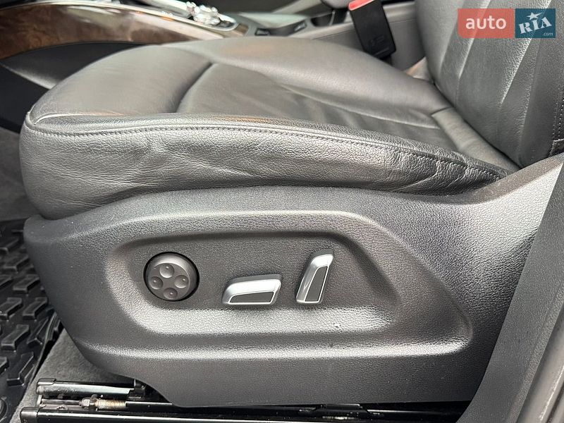 Внедорожник / Кроссовер Audi Q5 2015 в Дубно
