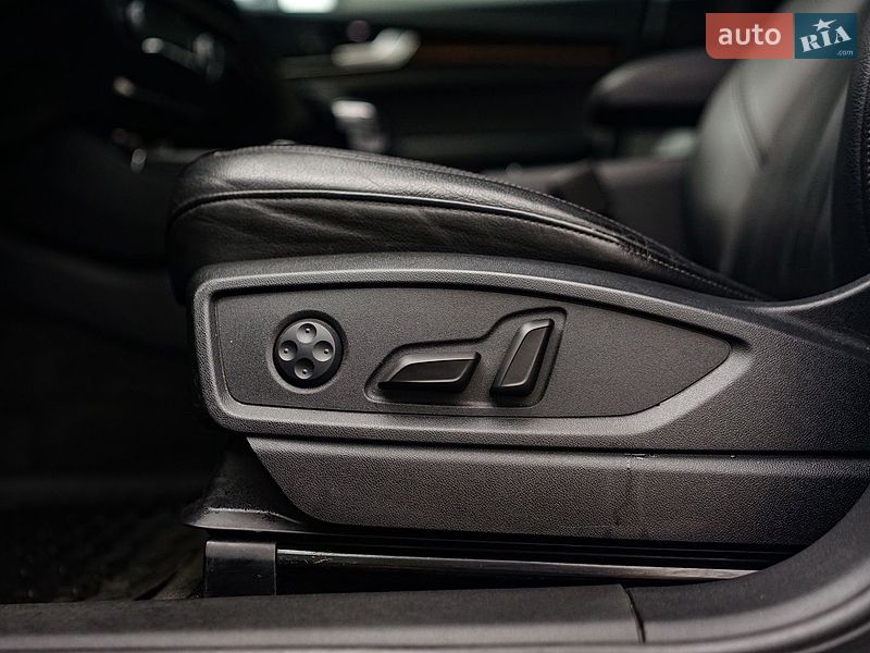 Внедорожник / Кроссовер Audi Q5 2018 в Львове