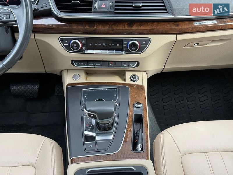 Внедорожник / Кроссовер Audi Q5 2018 в Львове