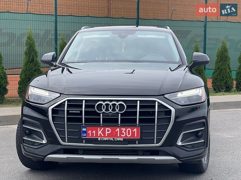 Позашляховик / Кросовер Audi Q5 2020 в Києві