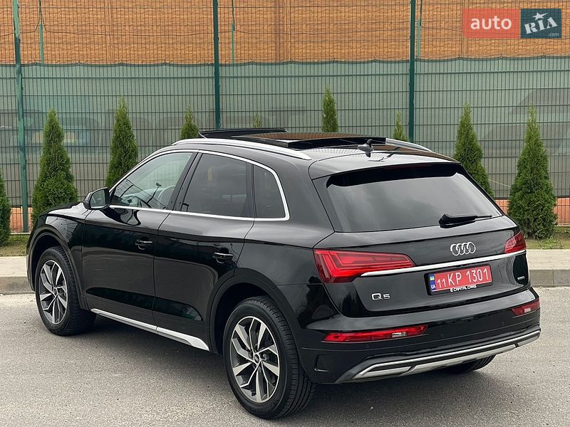 Позашляховик / Кросовер Audi Q5 2020 в Києві
